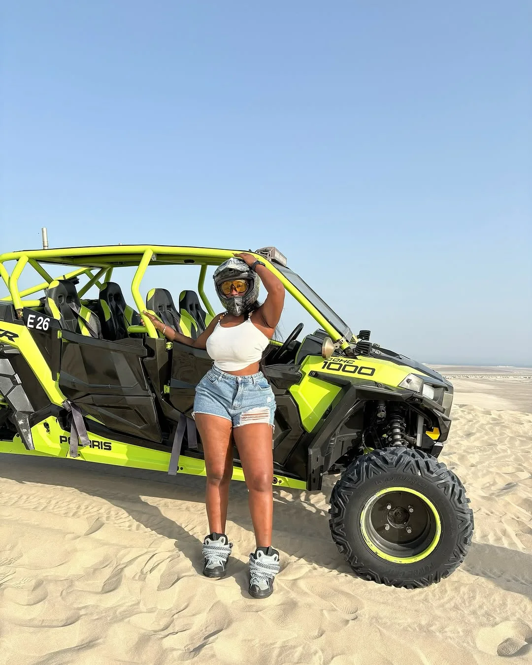 fridayyyy feels in doha 🏜️✨ this could be you – chasing adrenaline with epic dune bashing, gol